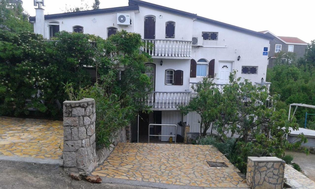 Apartmani Marija Starigrad Paklenica Exterior photo